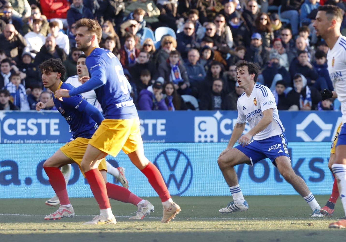 EN IMÁGENES | Así se está viviendo el encuentro entre el Real Zaragoza y el FC Andorra