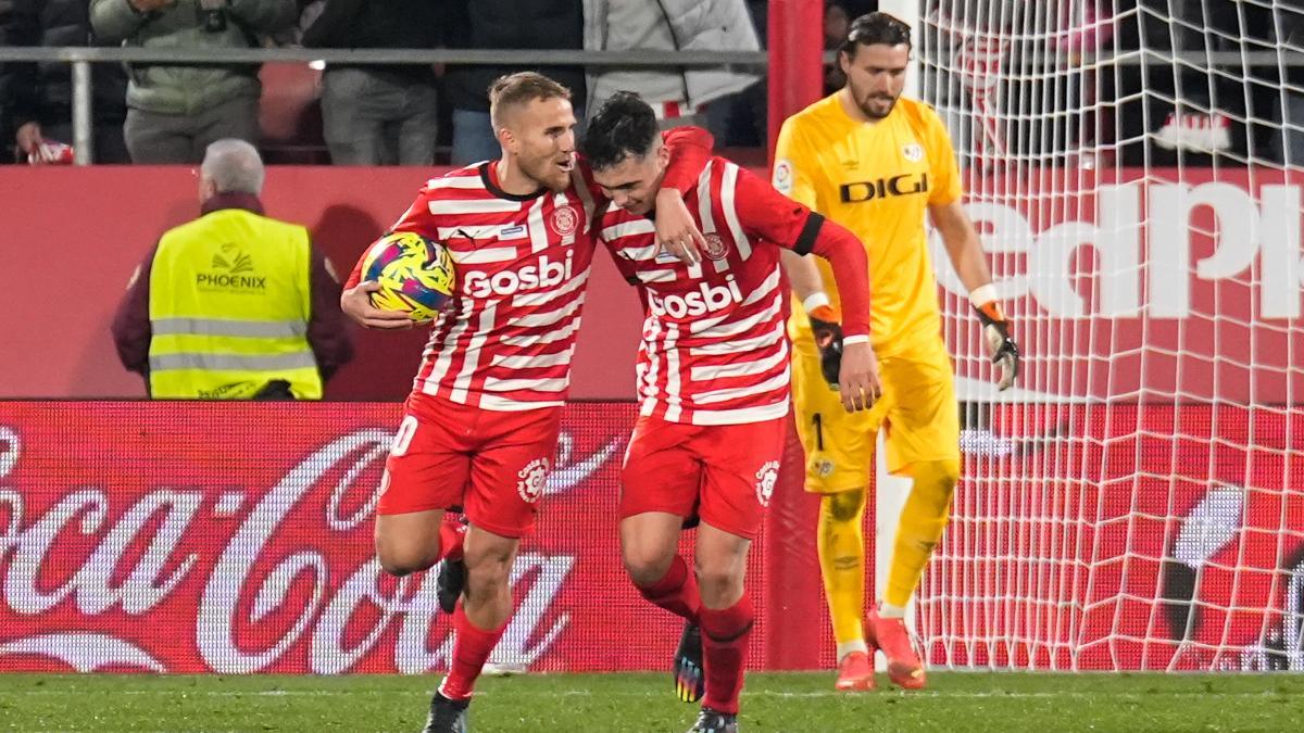 Samu Sáiz celebrando su gol ante el Rayo