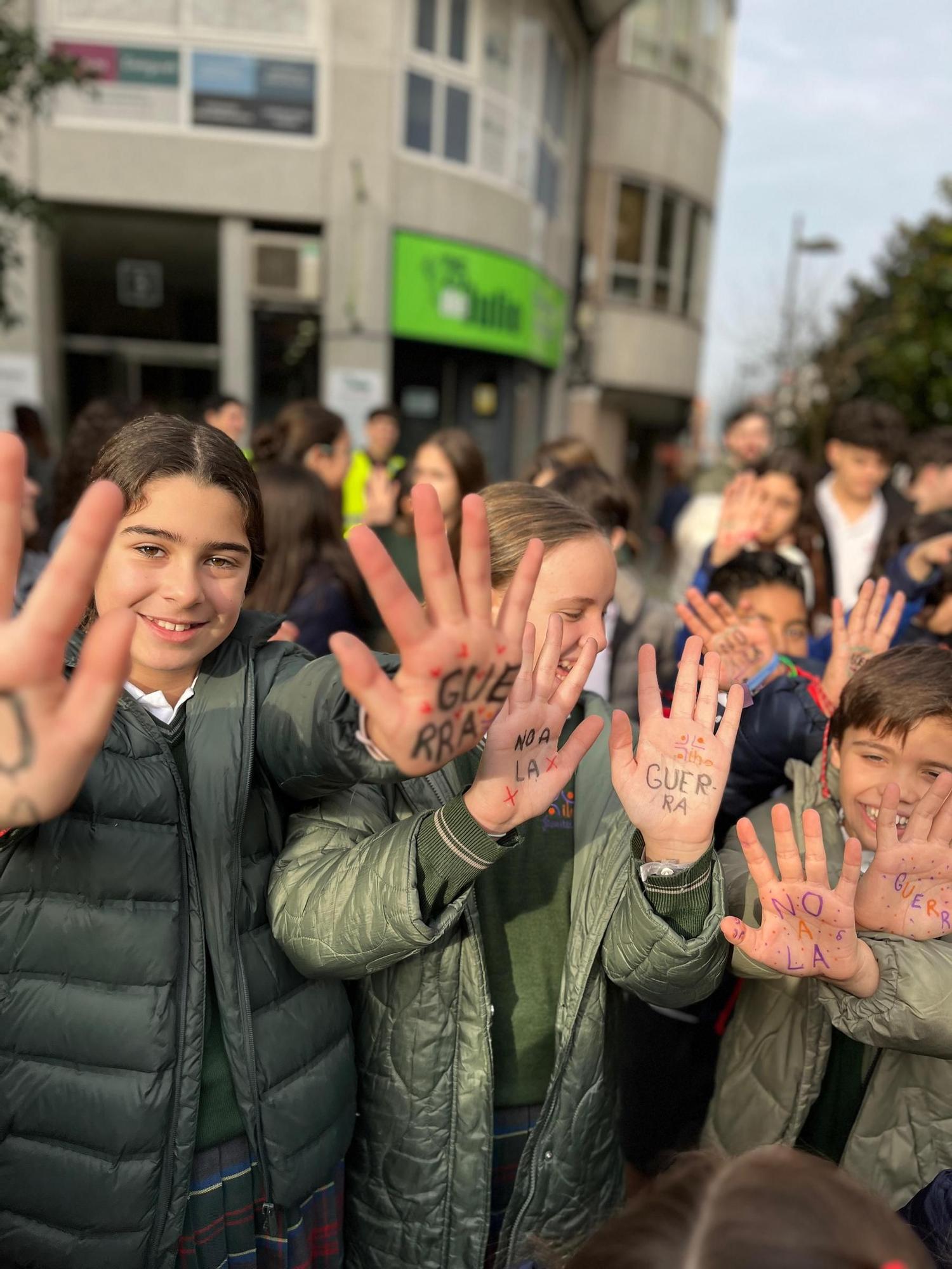 Los colegios de la provincia salieron a las calles para celebrar el Día de la Paz