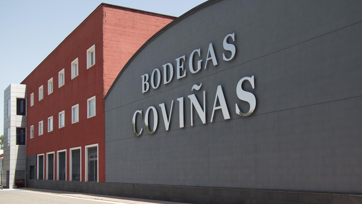 Más de 3.000 familias dan sentido a las bodegas Coviñas.