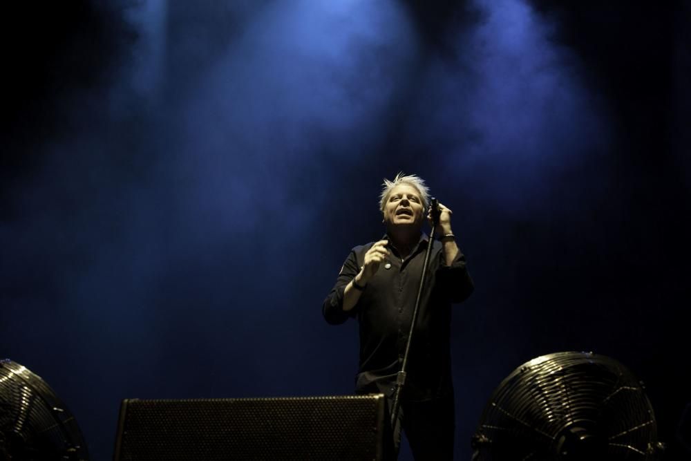 Offspring desata la locura en Gijón