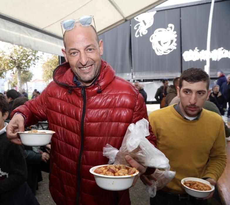 Los grovenses disfrutaron de su San Martiño