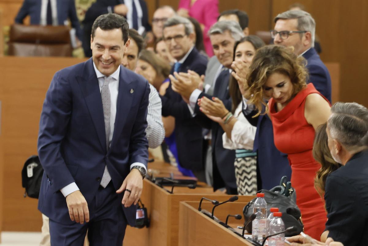 Juanma Moreno, investido presidente de la Junta de Andalucía tras alcanzar un acuerdo con Vox
