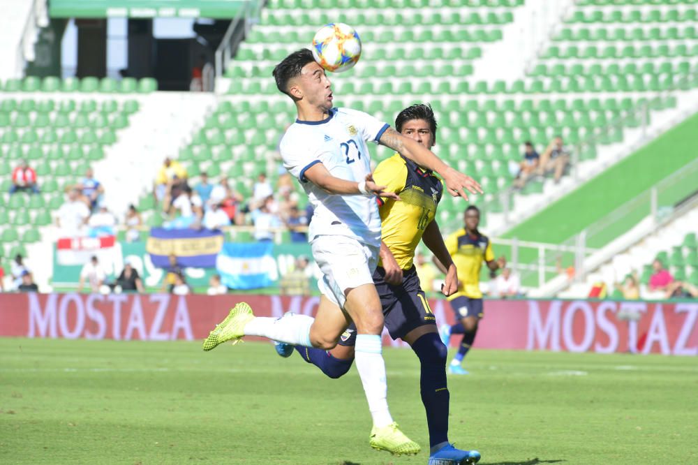 Argentina vence a Ecuador en el Martínez Valero