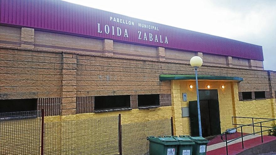 Losar de la Vera dedica un polideportivo a su deportista estrella, Loida Zabala