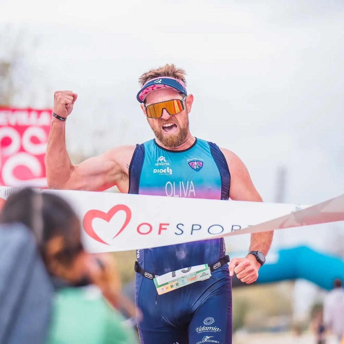 Edu Oliva se convierte en refuerzo de lujo para el club marbellí.