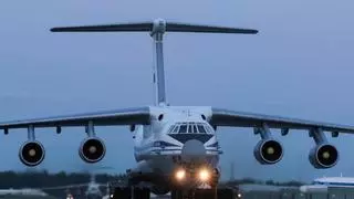 Veintinueve muertos al estrellarse un avión militar ruso en Crimea