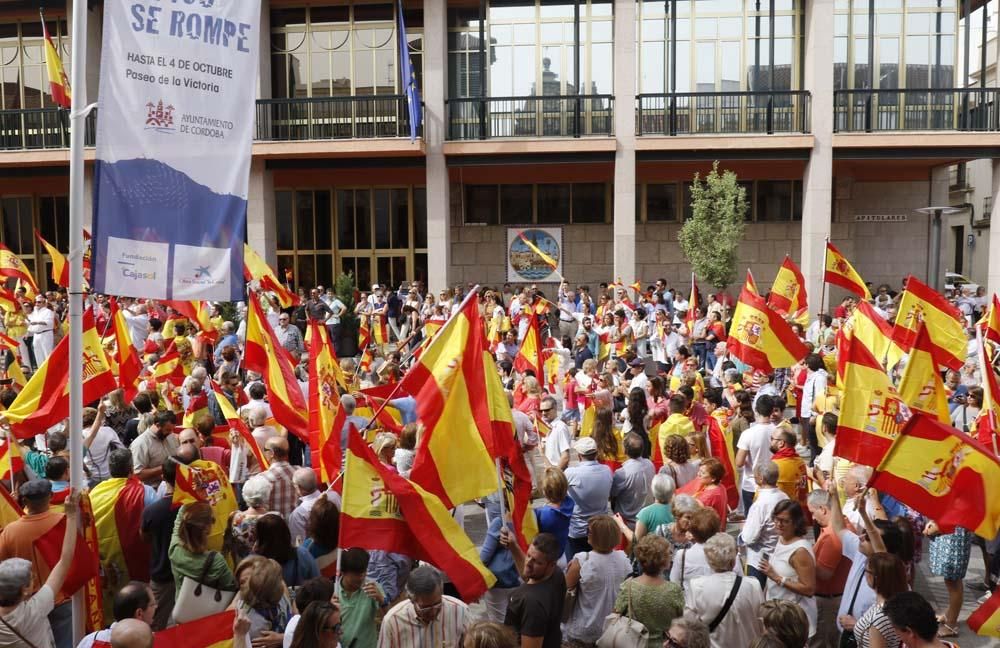 Concentraciones en Córdoba y en varios puntos de la provincia en defensa de España.