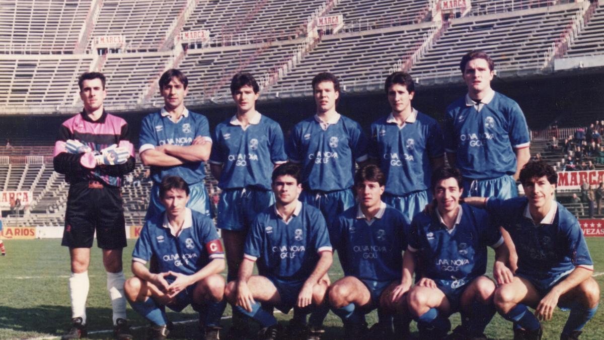 La UD Oliva en el desaparegut estadi Vicente Calderón de Madrid.