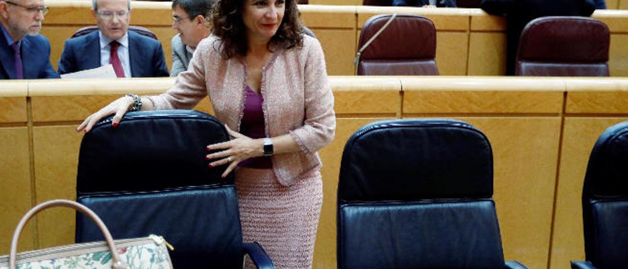 La ministra de Hacienda, María Jesús Montero, durante el debate de presupuestos, ayer en el Senado.