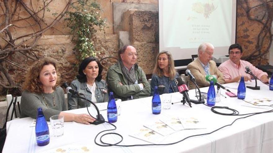 González, Pérez, Capel, Ferrer, Riera y Prats, ayer en la presentación de las jornadas.