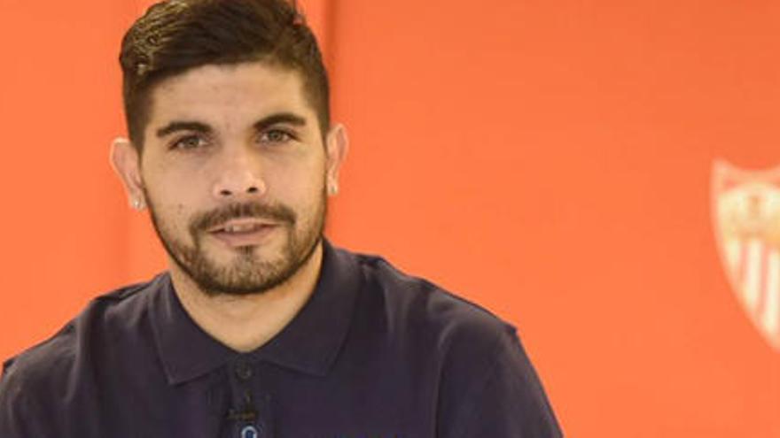 Banega reniega del Valencia en su regreso al Sevilla