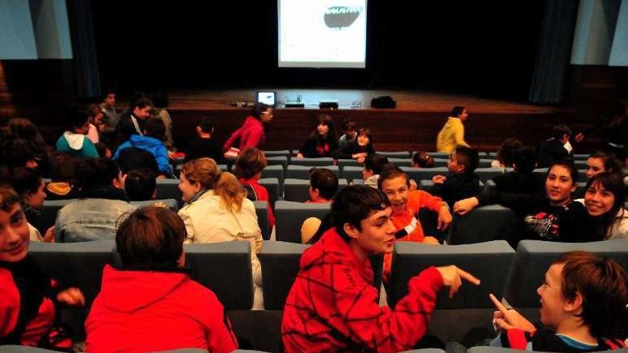 Una actividad en el colegio Torre-Illa. // Iñaki Abella