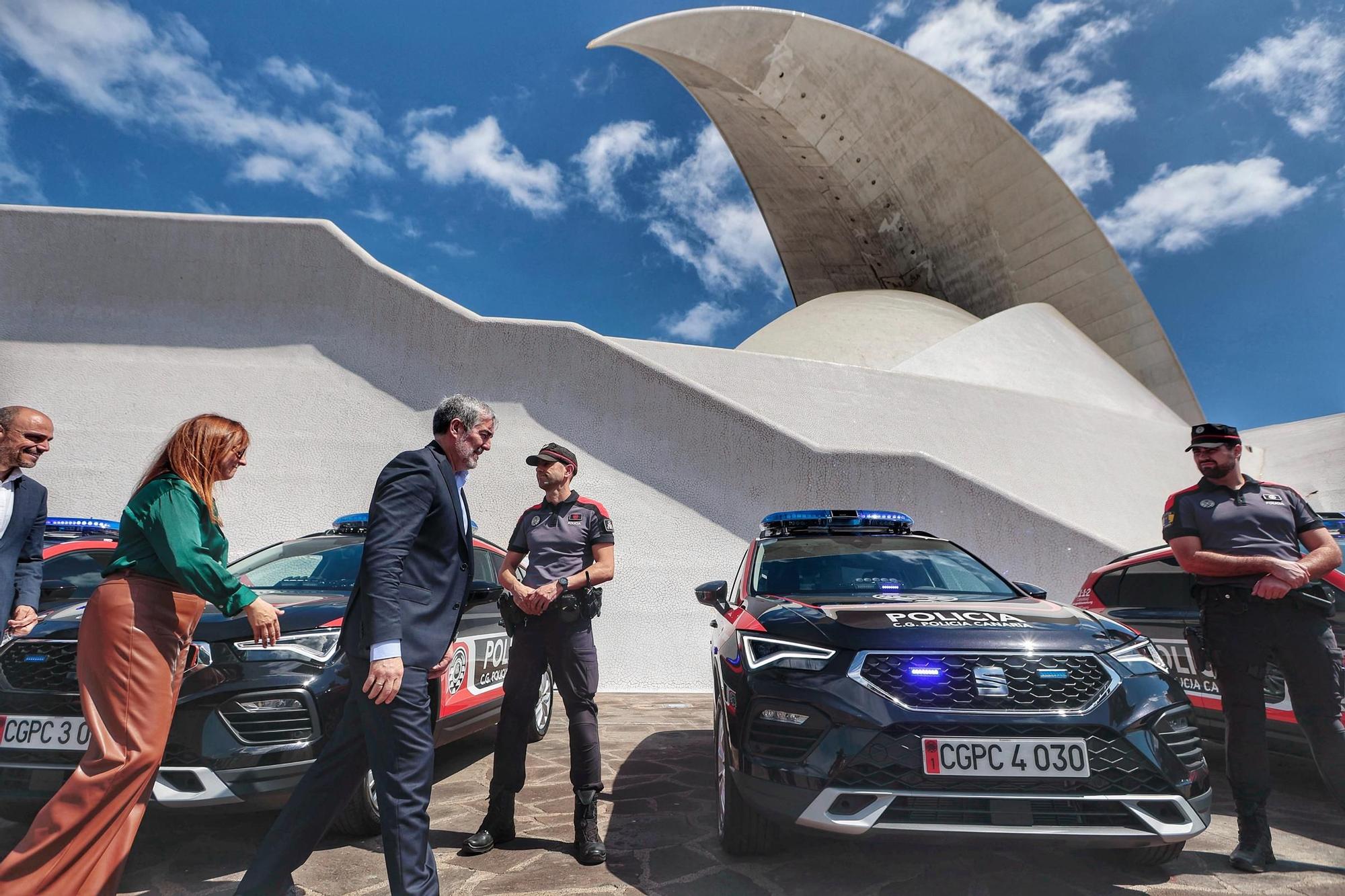 Presentación de los nuevos vehículos de la Policía Autonómica