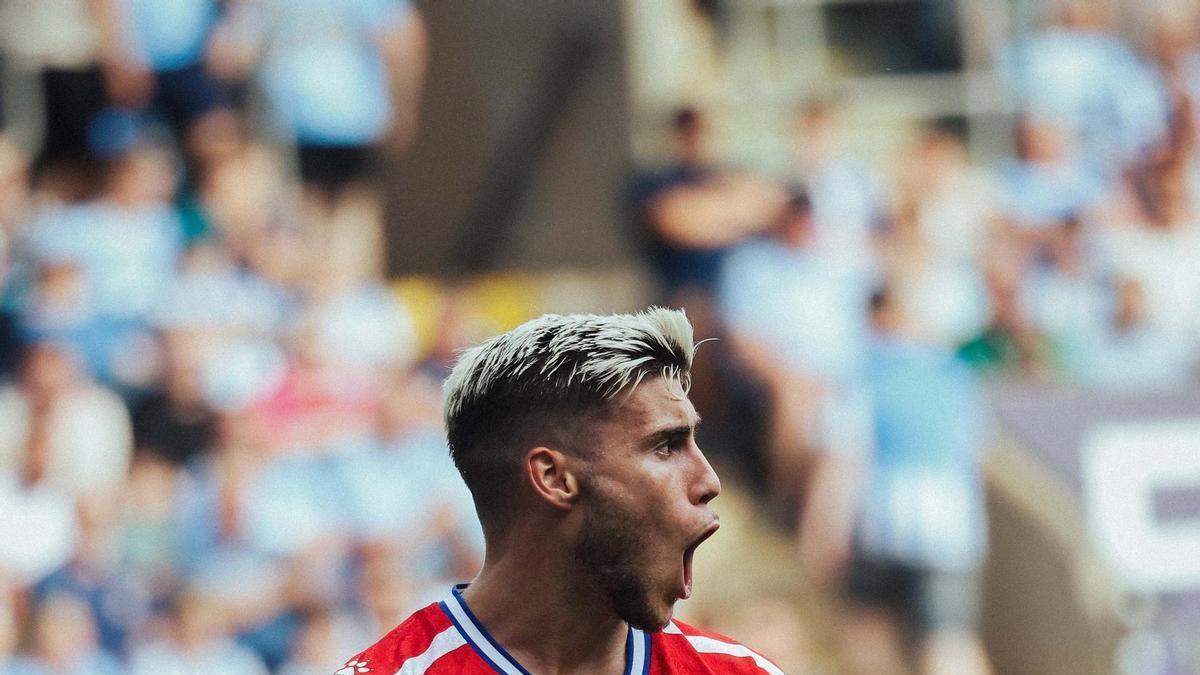 Roberto Fernández anotó el primer gol del Espanyol en Coventry