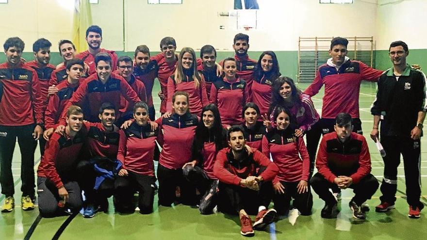 El atletismo divierte a 340 escolares     en Almendralejo