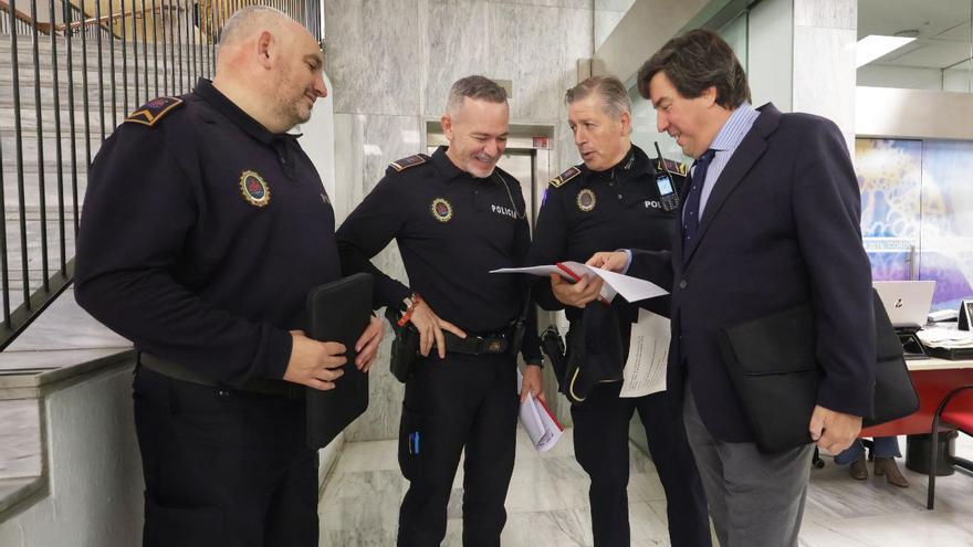 Cada colegio de Primaria de Córdoba tendrá un policía local como referente para formación y asesoramiento