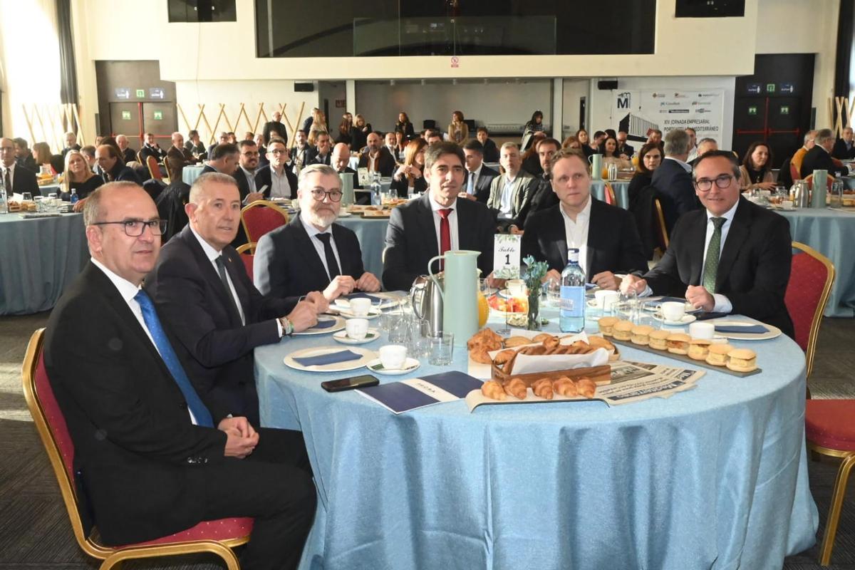 Las imágenes de la jornada empresarial 'El puerto y los nuevos desafíos económicos'