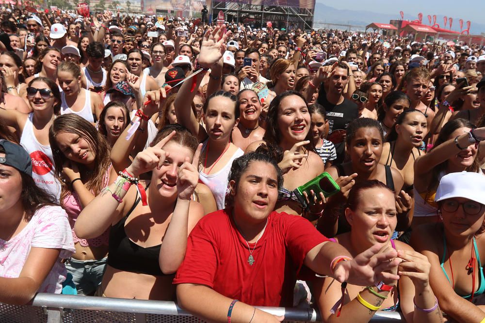 La playa de Sacaba es el escenario de más de doce horas de música en directo con la presencia de Efecto Pasillo, Gemeliers, Piso 21, la malagueña Ana Mena, Atacados, Critika y Saik, Carlos Marco...