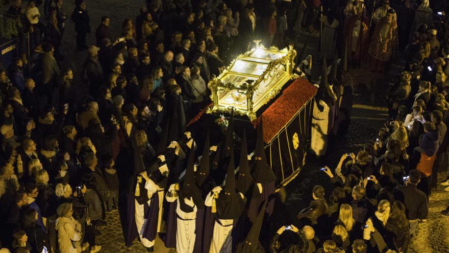 Imagen de archivo de la procesión del Viernes Santo en Ibiza.