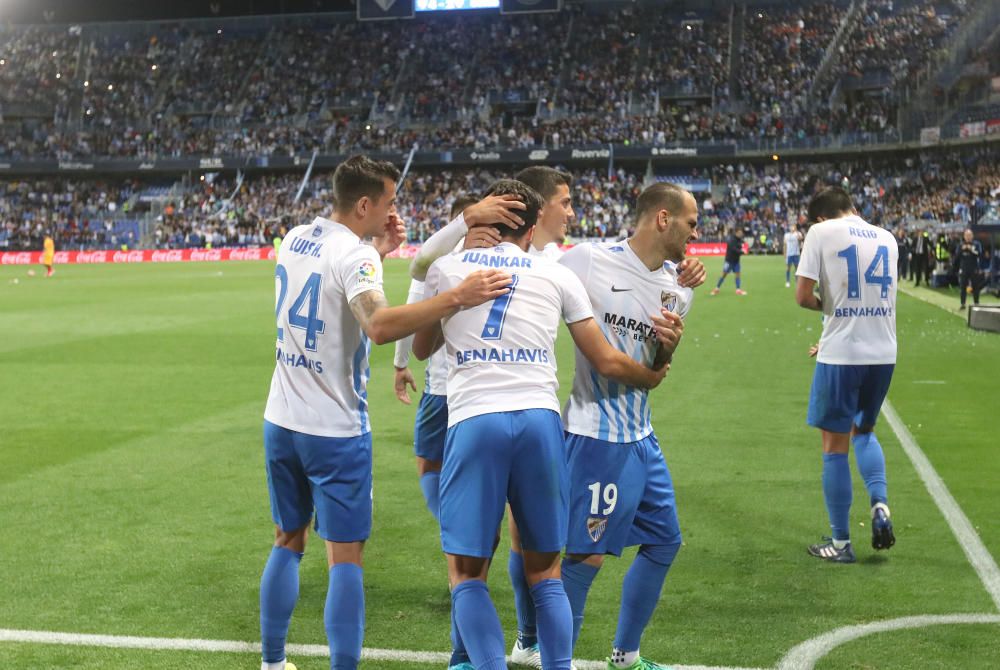 El conjunto de Míchel continúa con su buena racha y supera al Sevilla en el derbi andaluz en un partido loco con seis tantos