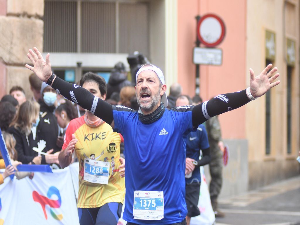 Llegada y podios de la 10k, la media maratón y la maratón de Murcia (I)