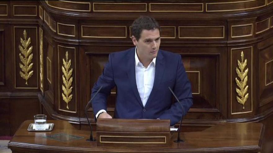 Rivera: &quot;Rajoy es presidente gracias a usted&quot;