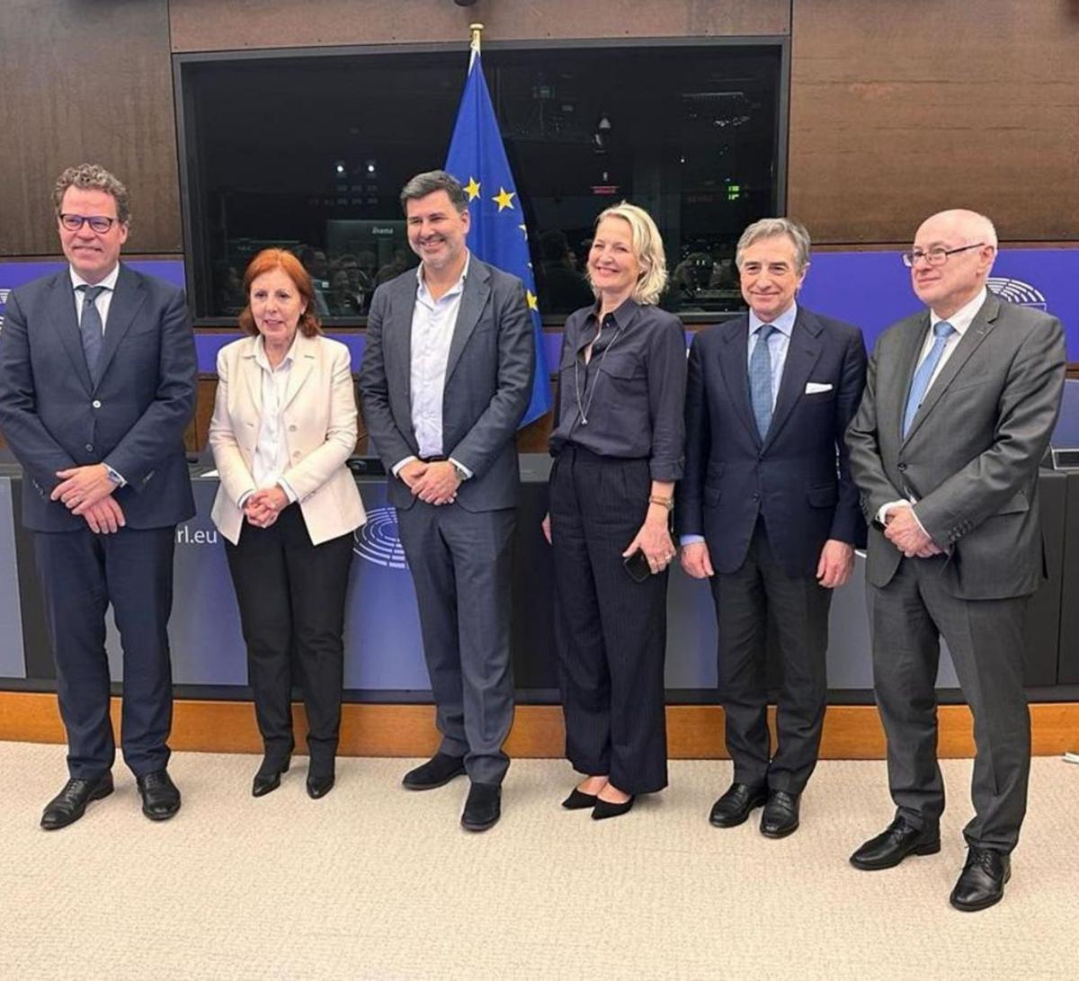 La UE arriba  a un acord per  a la reforma del mercat elèctric