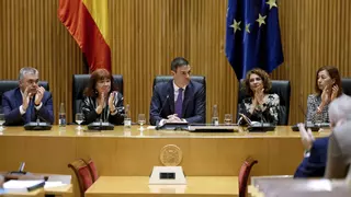 La tributación del salario mínimo abre brechas en el PSOE y algunos ministros piden diálogo a Montero