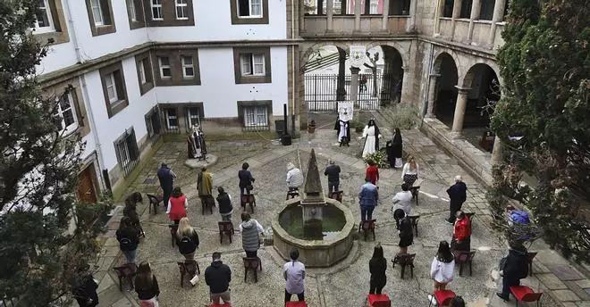 Avilés recrea el Huerto de los Olivos