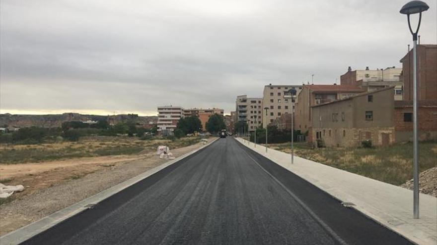 Asfaltada la calle Teruel de Fraga