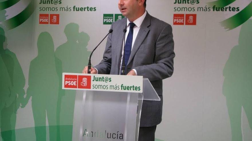 El PSOE-A critica que Moreno cambie de criterio cada día que pasa sobre el adelanto