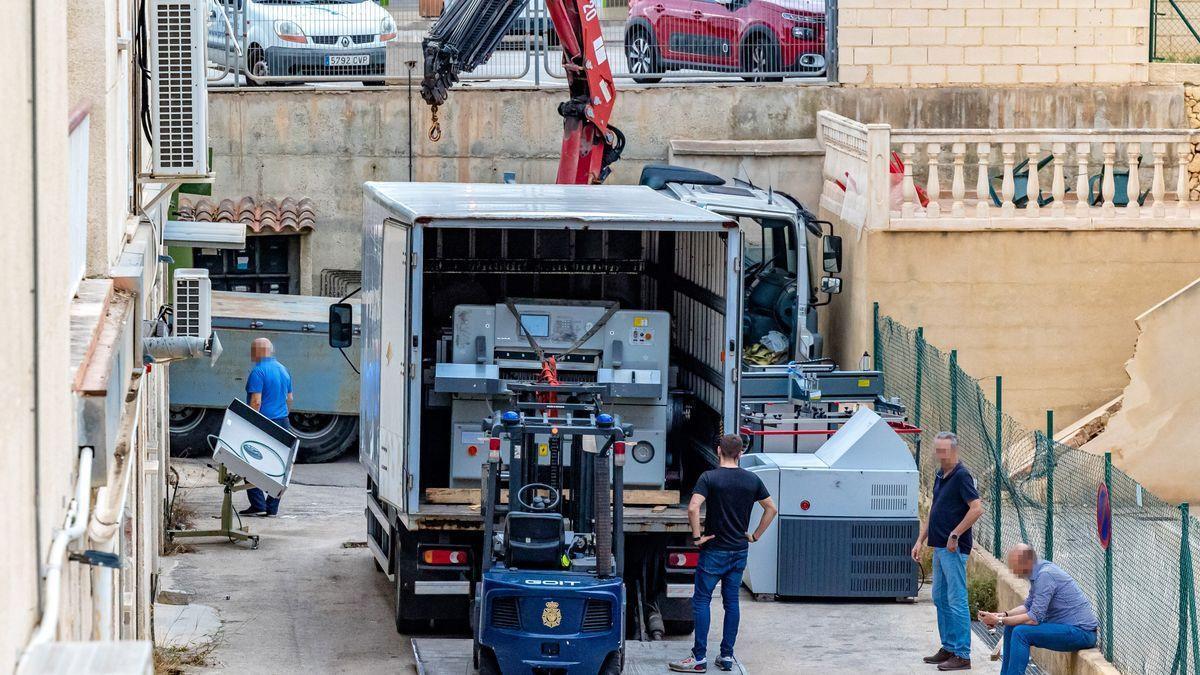 Policía y Mossos desmantelan en Alicante un gran laboratorio para fabricar billetes falsos de 500 euros