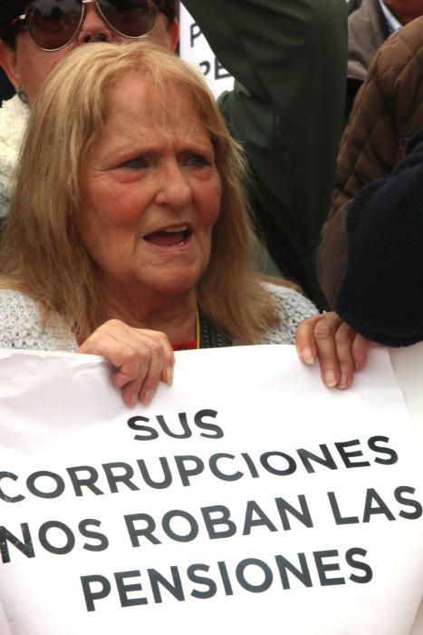 Concentración en Málaga por unas pensiones "dignas"