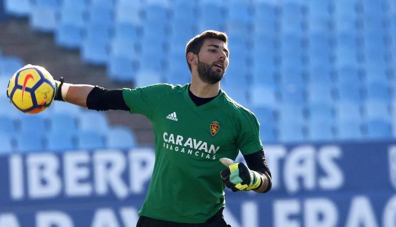 Entrenamiento a puerta abierta del Real Zaragoza en La Romareda