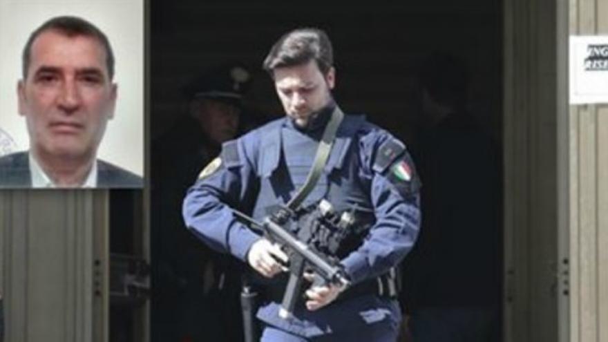 Cuatro muertos en un tiroteo en el Palacio de Justicia de Milán
