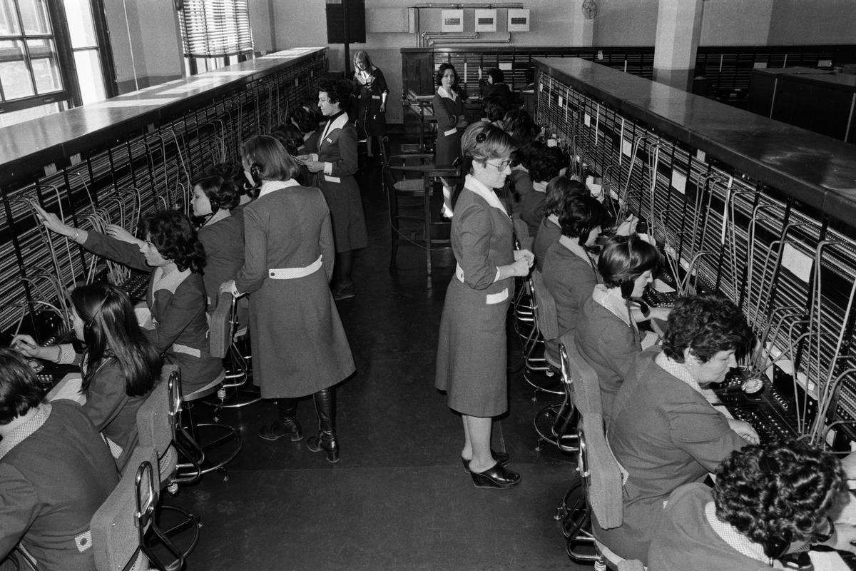 Trabajadoras de la Telefónica de Murcia, 1978.