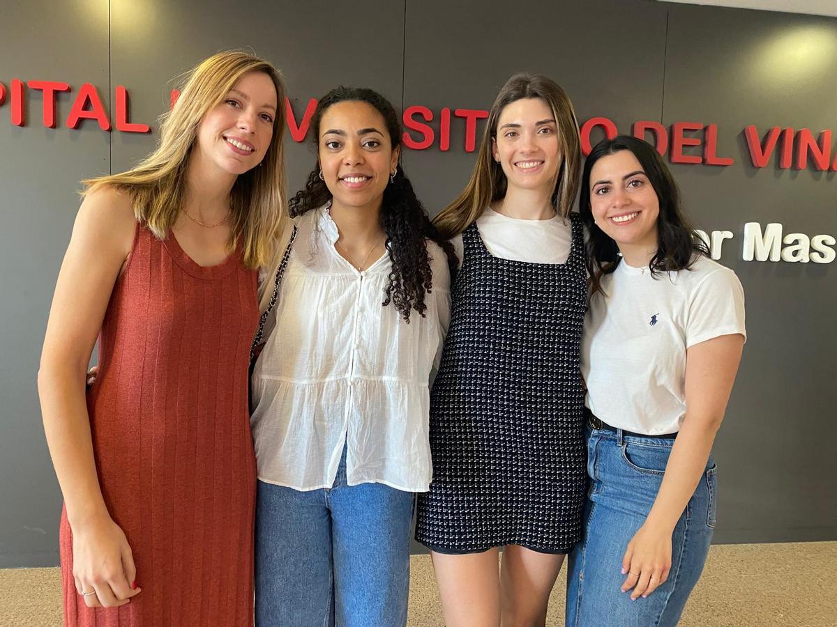 Enfermeras que han completado su formación en el departamento del Vinalopó de Elche-Crevillent
