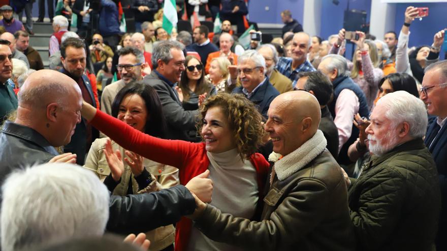 Crespín pide un PSOE «sin apellidos» y Durán dice que con Espadas «se va el mal mayor»