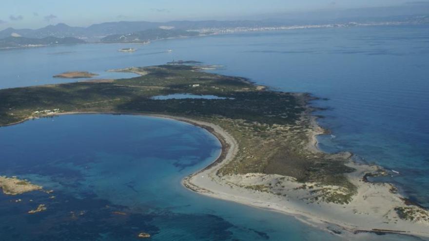 El ahogamiento se ha producido en el canal de es Pas, entre Formentera y s&#039;Espalmador.
