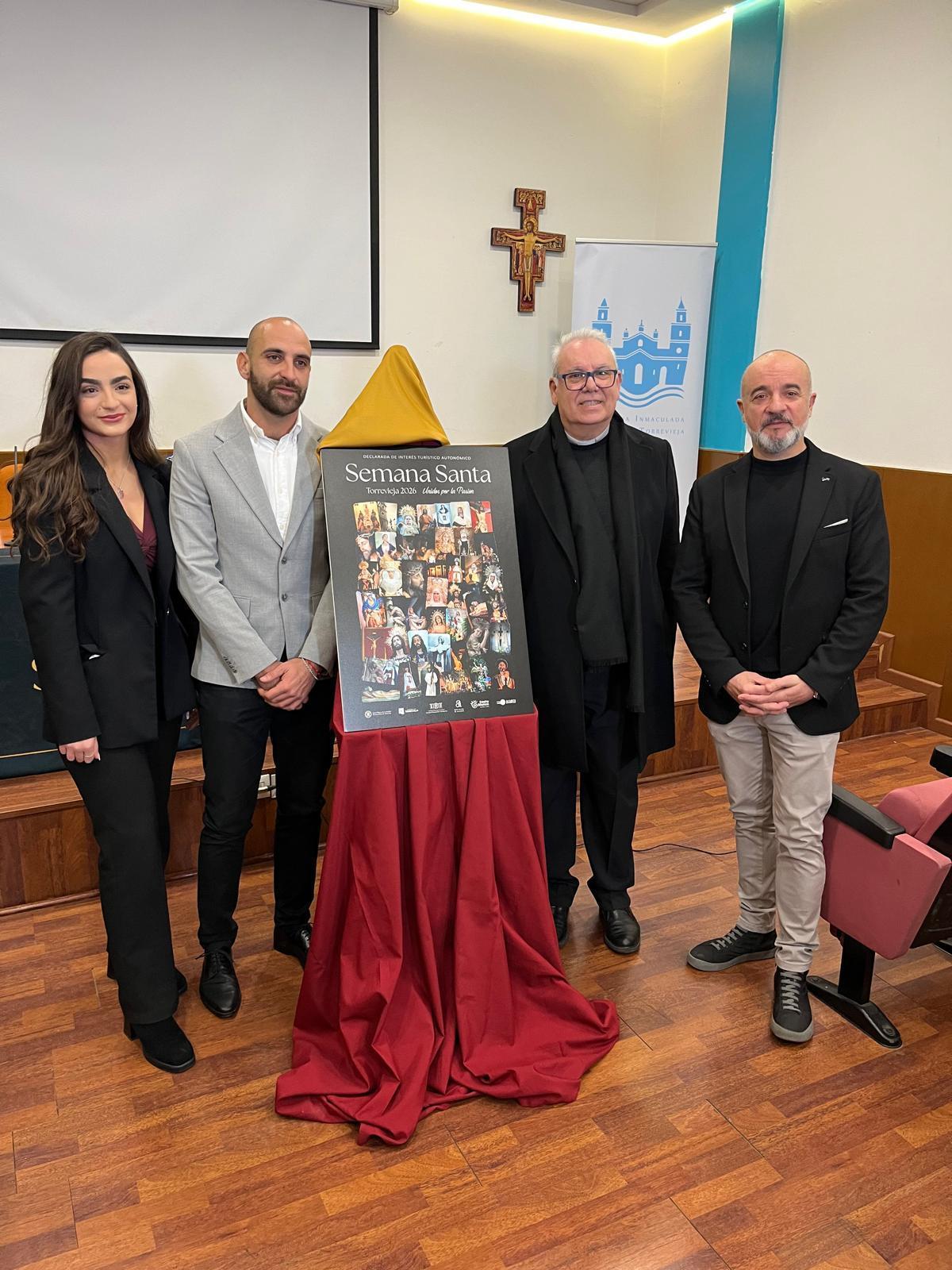 Acto de presentación del cartel anunciador de la Semana Santa 2026 y la pregonera