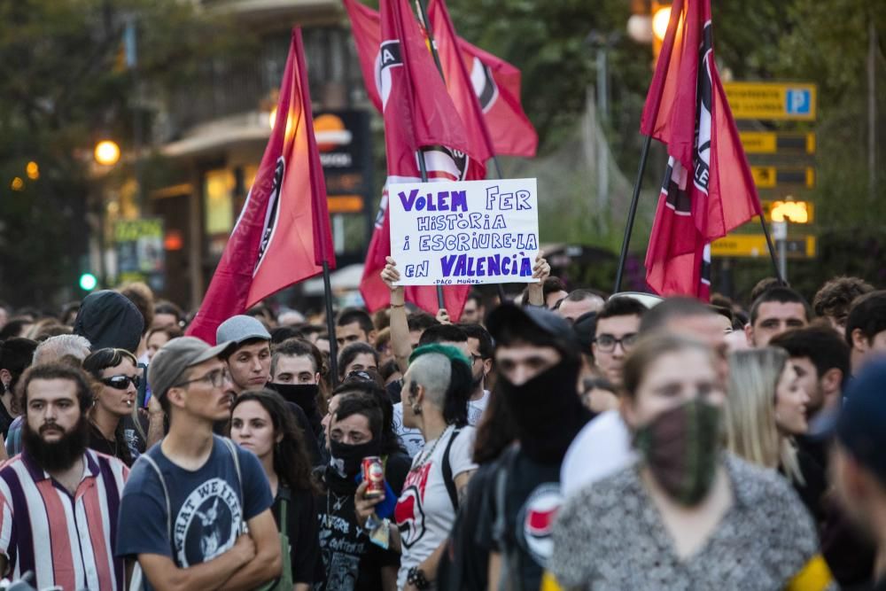 Manifestación 9 d'Octubre Valencia: tensión y altercados