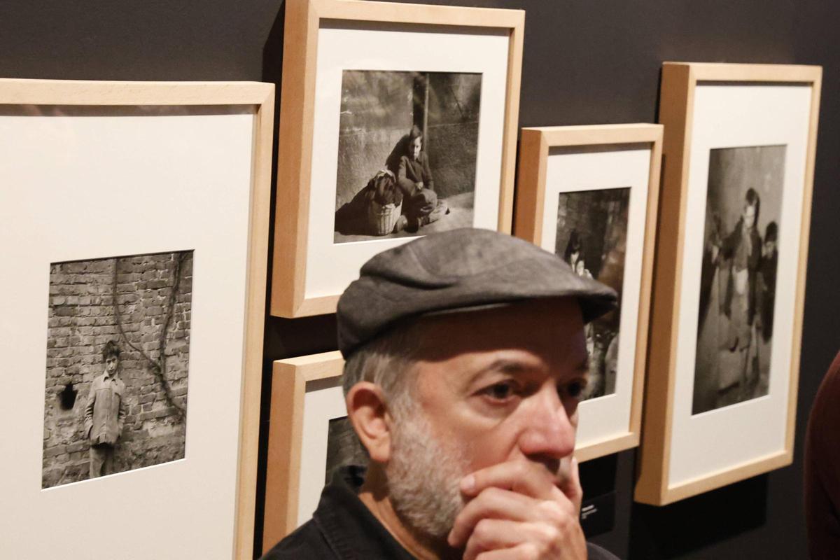 El Pueblu d'Asturies inaugura una exposición fotográfica de Mario Pascual (en imágenes) El Pueblu d'Asturies inaugura una exposición fotográfica de Mario Pascual (en imágenes)