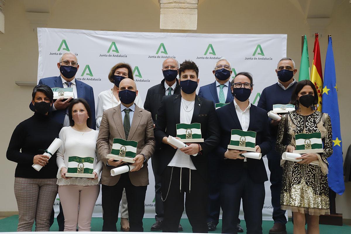 En imágenes la entrega de Banderas de Andalucía en Córdoba