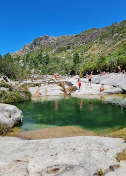 Las 'Sete Lagoas' portuguesas del Gerés: pozas con agua verde esmeralda