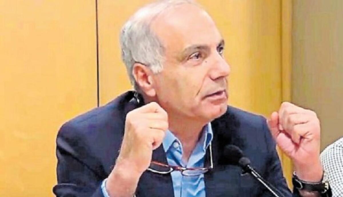 O médico Mohamed Safa fala hoxe no Ateneo