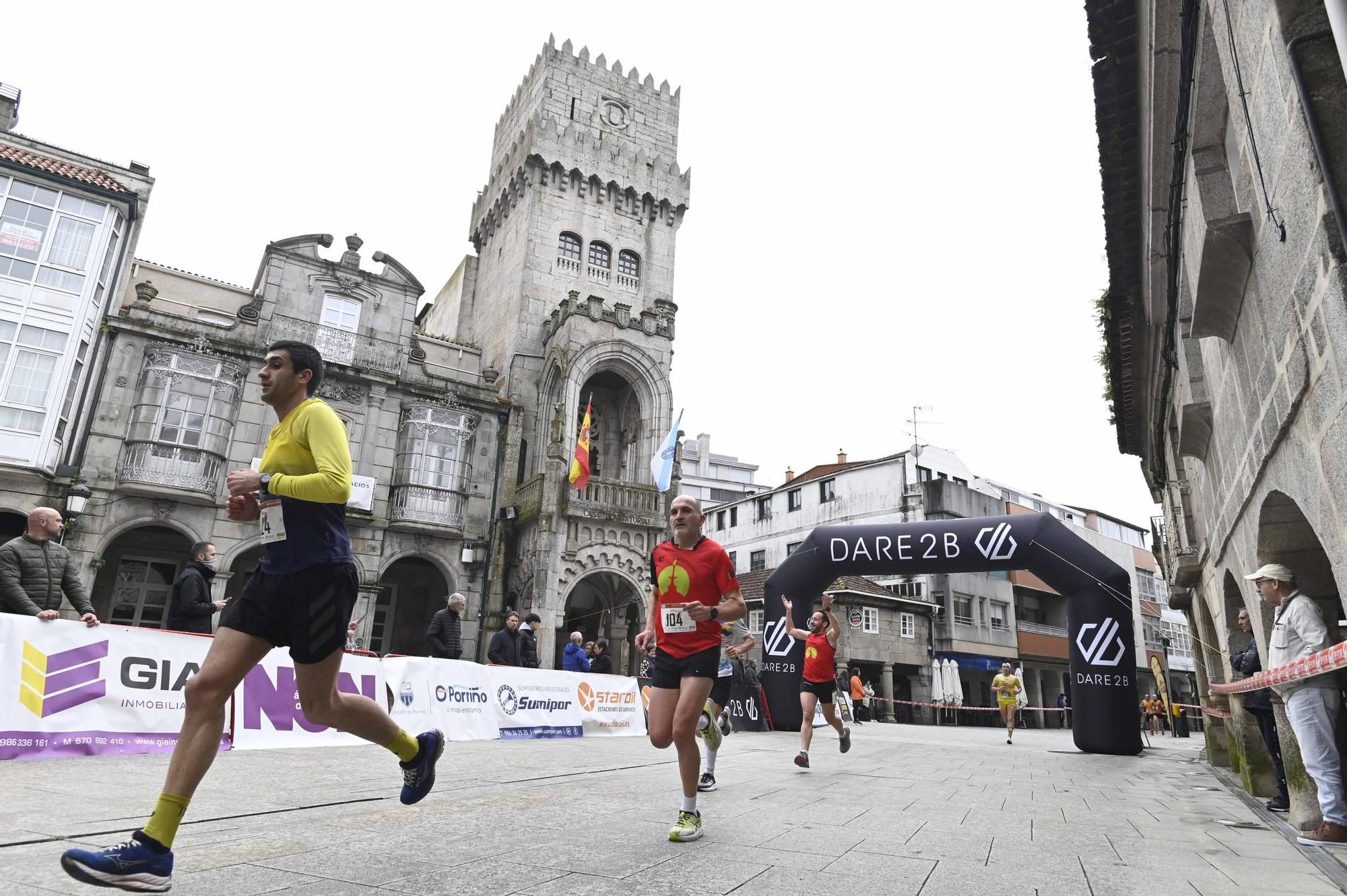 A toda velocidad por Porriño: casi 800 corredores y una atleta olímpica en lo más alto