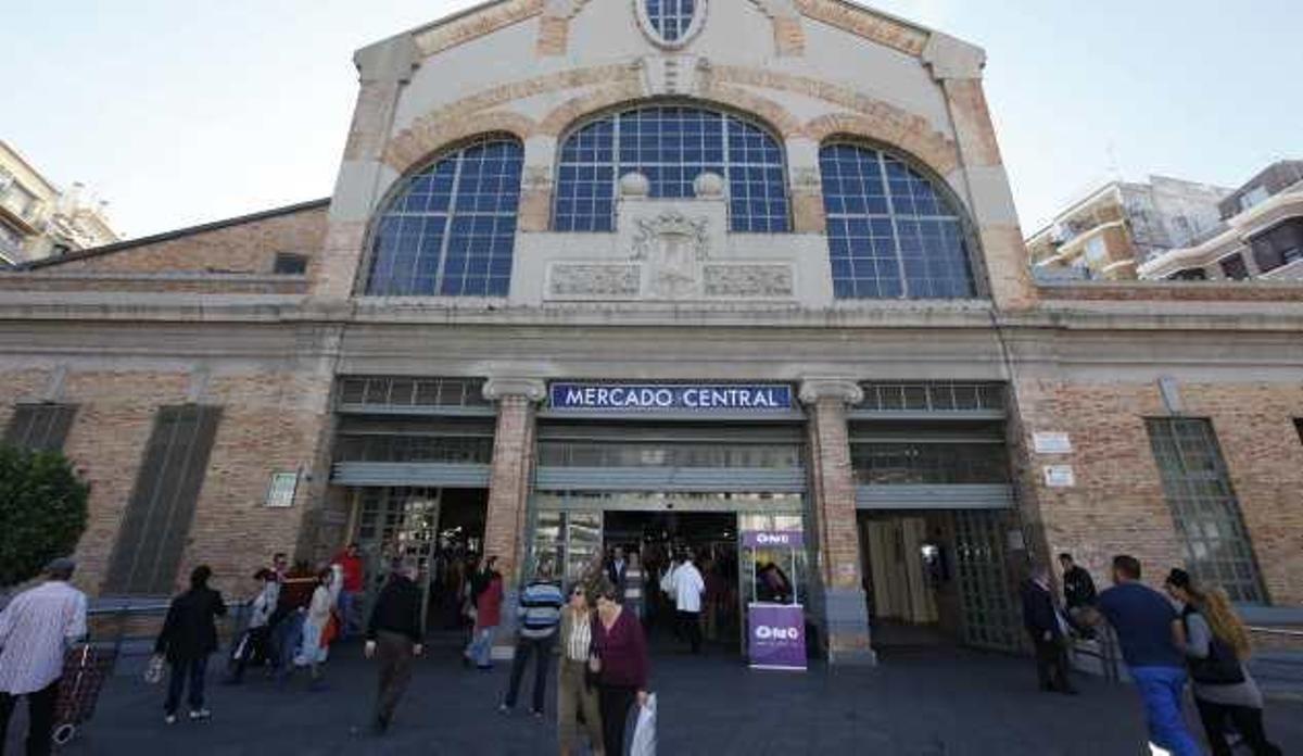 La vigilancia privada se prestaba en el Mercado Central.