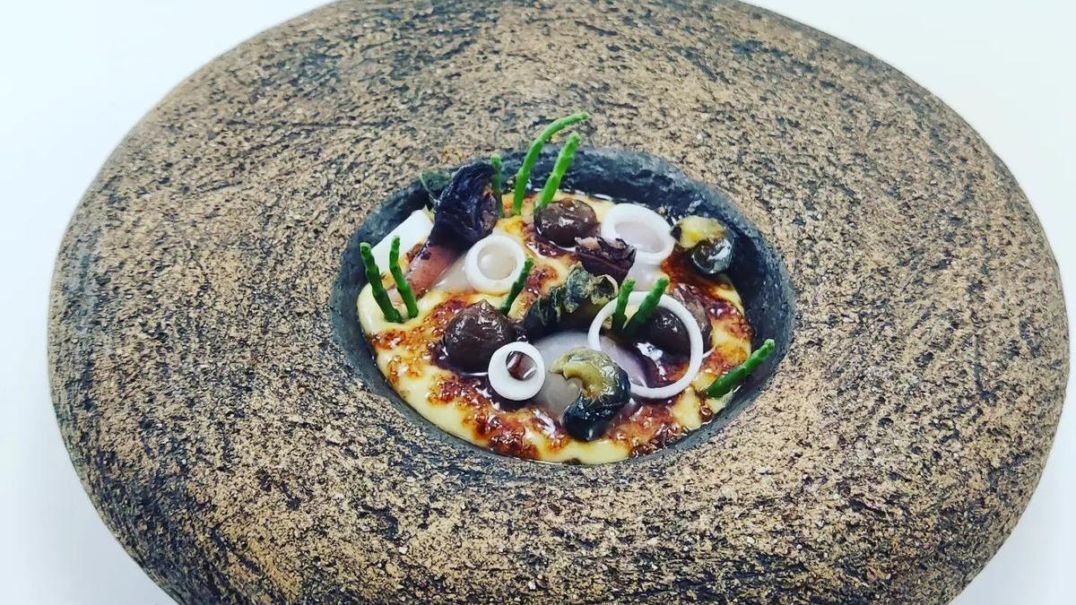 Crème Brûlée de cangrejo blanco, burgados y percebes