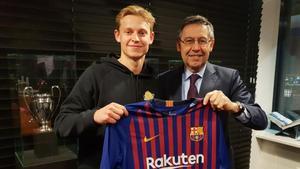 jcarbo46673319 de jong bartomeu190123182555